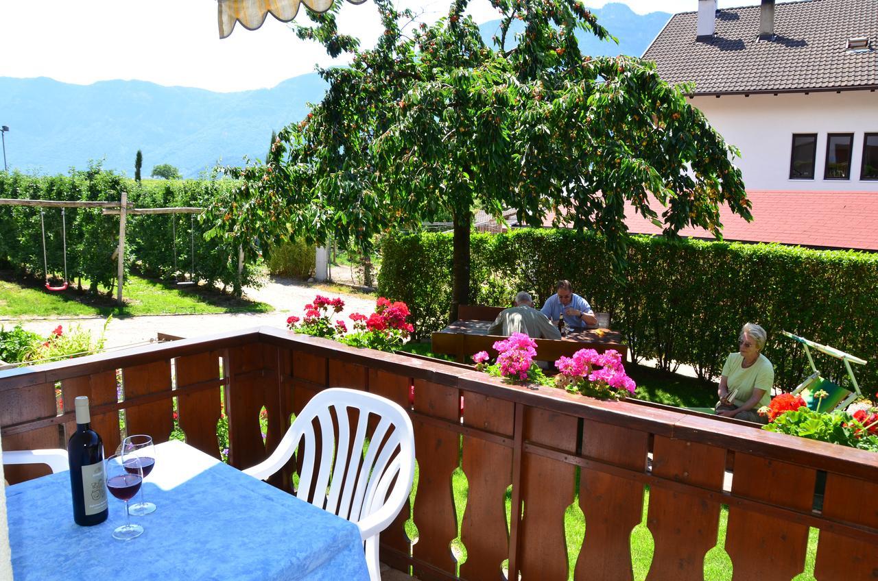 Ferienwohnung Pippohof Eppan an der Weinstraße Exteriör bild